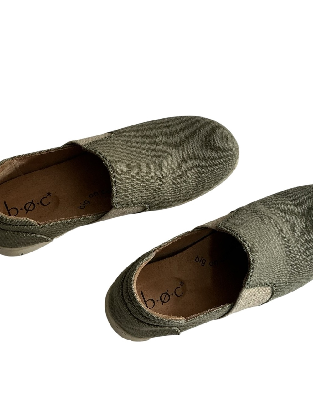 b.ø.c. Born Seaham Women's Size 7.5 M Olive Green Canvas Slip On Loafers - Picture 8 of 8